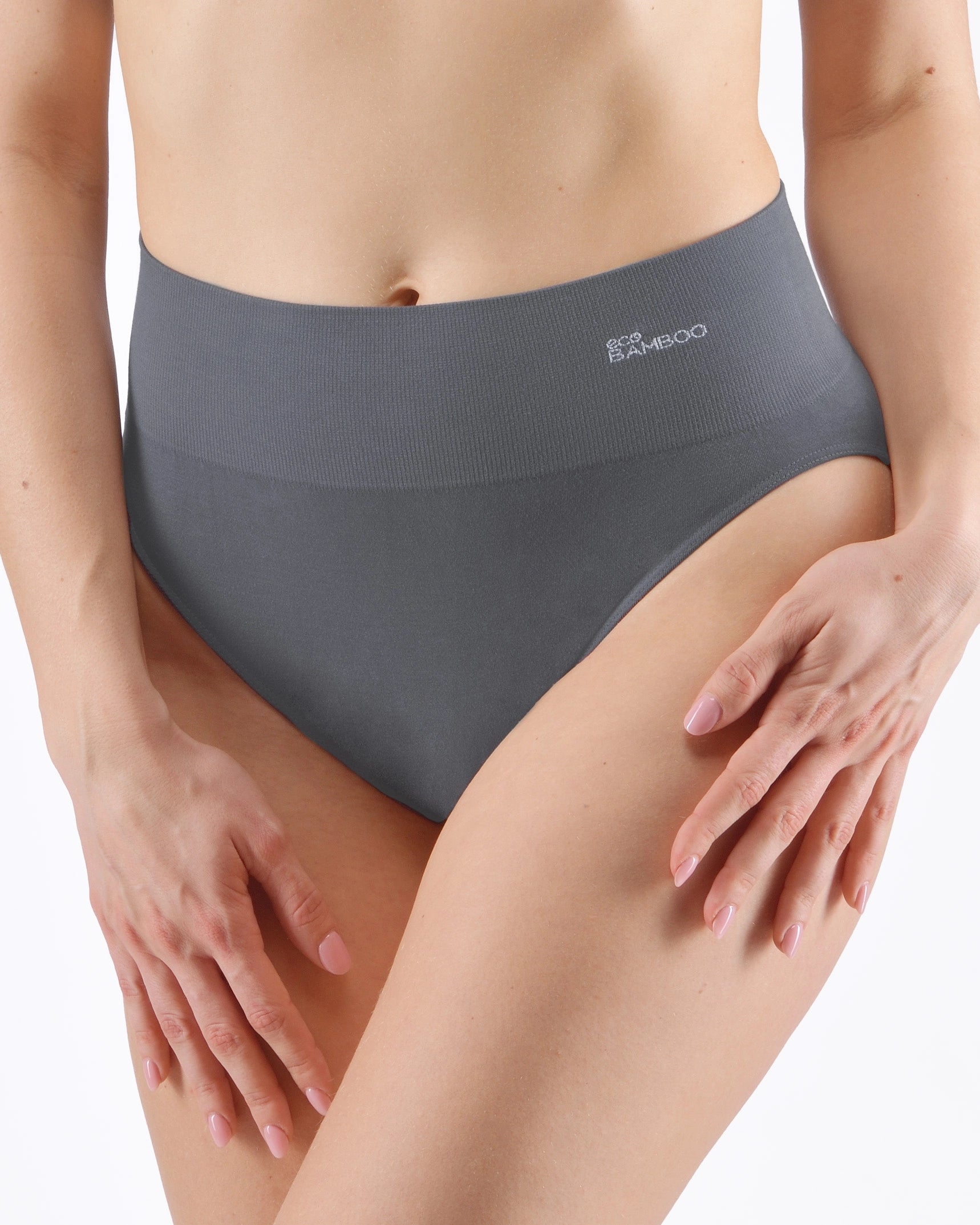 Slip en bambou à taille large
