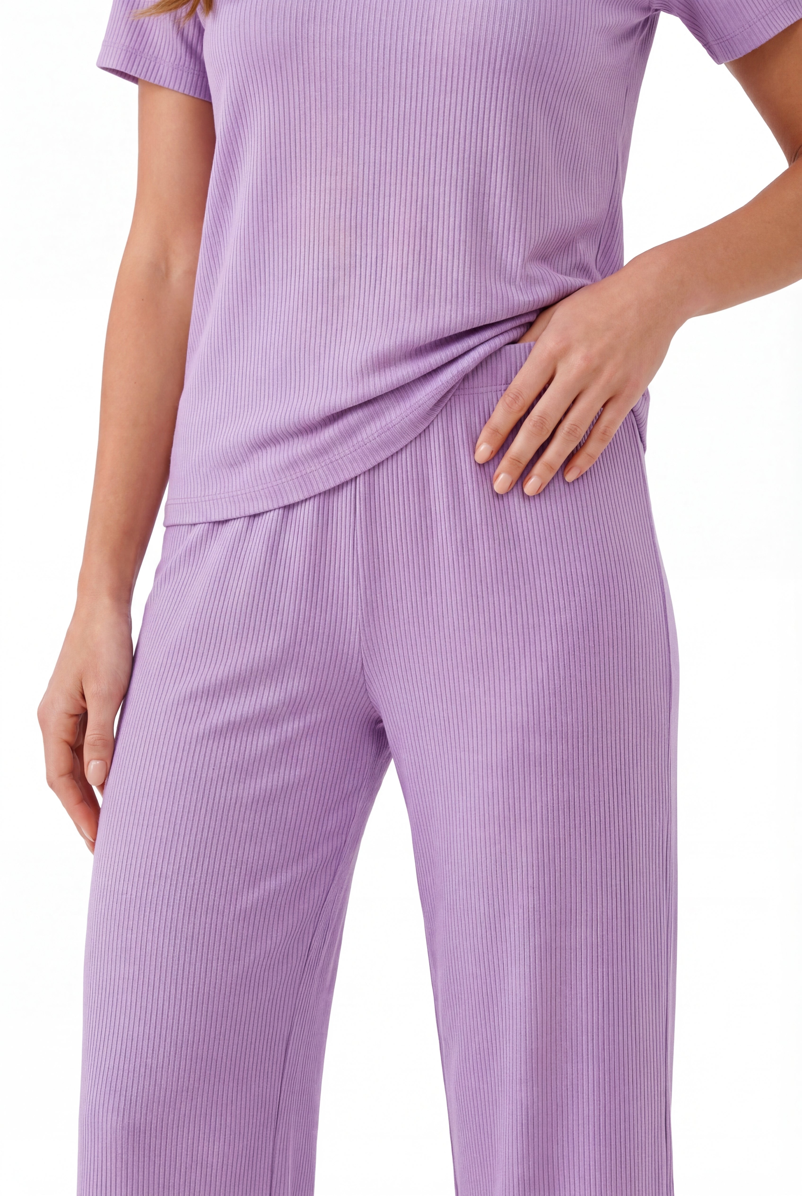 Bambus-Pyjama mit kurzen Ärmeln und Caprihose